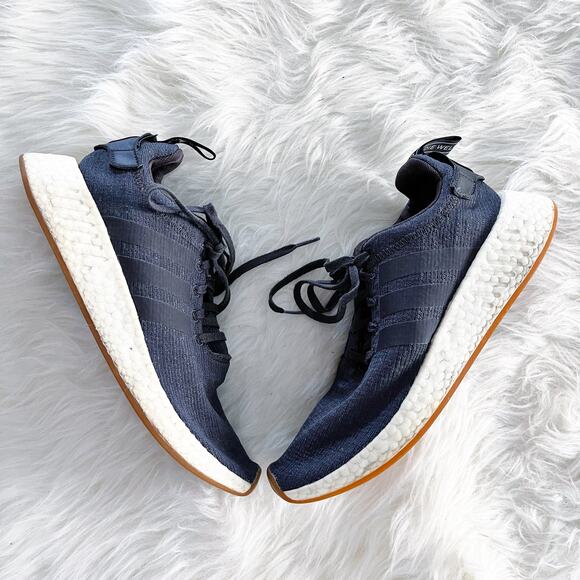 Adidas NMD R2 Primeknit Grey Five Core Black Sneaker - Picture 1 of 9